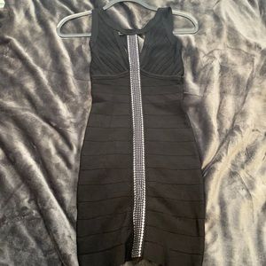Black bodycon dress